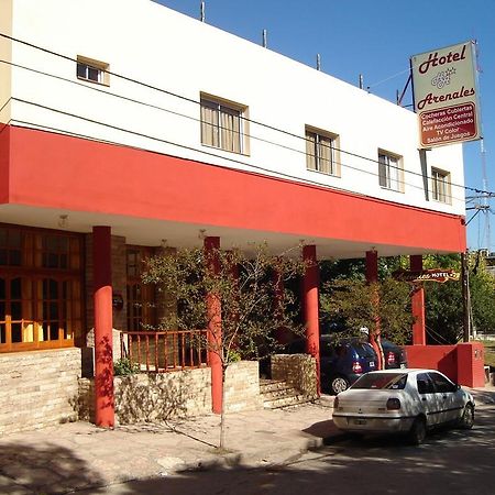 ויז'ה קרלוס פאס Hotel Arenales מראה חיצוני תמונה