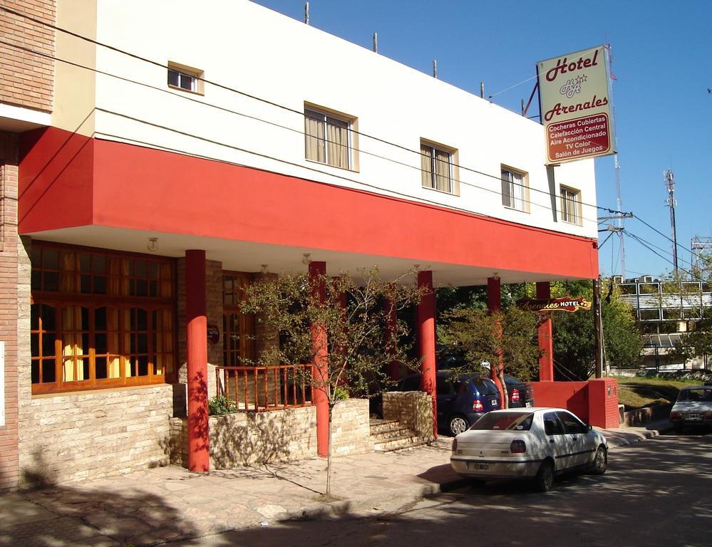 ויז'ה קרלוס פאס Hotel Arenales מראה חיצוני תמונה
