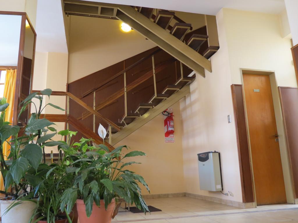 ויז'ה קרלוס פאס Hotel Arenales מראה חיצוני תמונה