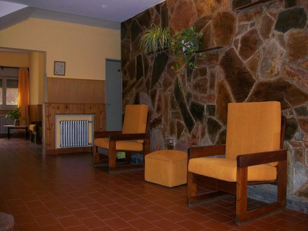ויז'ה קרלוס פאס Hotel Arenales מראה חיצוני תמונה